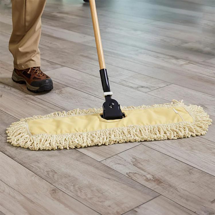 Dụng cụ vệ sinh Sao Việt