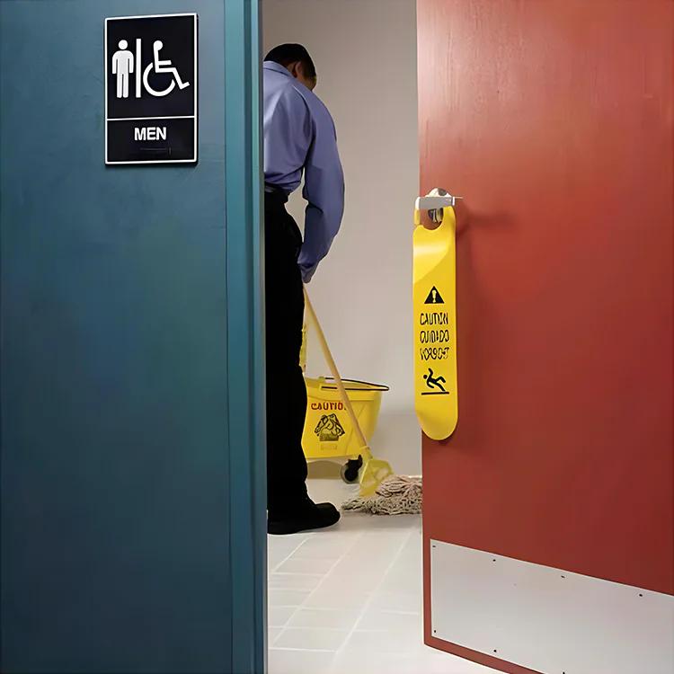 Dụng cụ vệ sinh Sao Việt