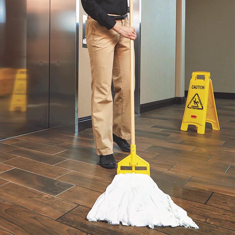 Dụng cụ vệ sinh Sao Việt