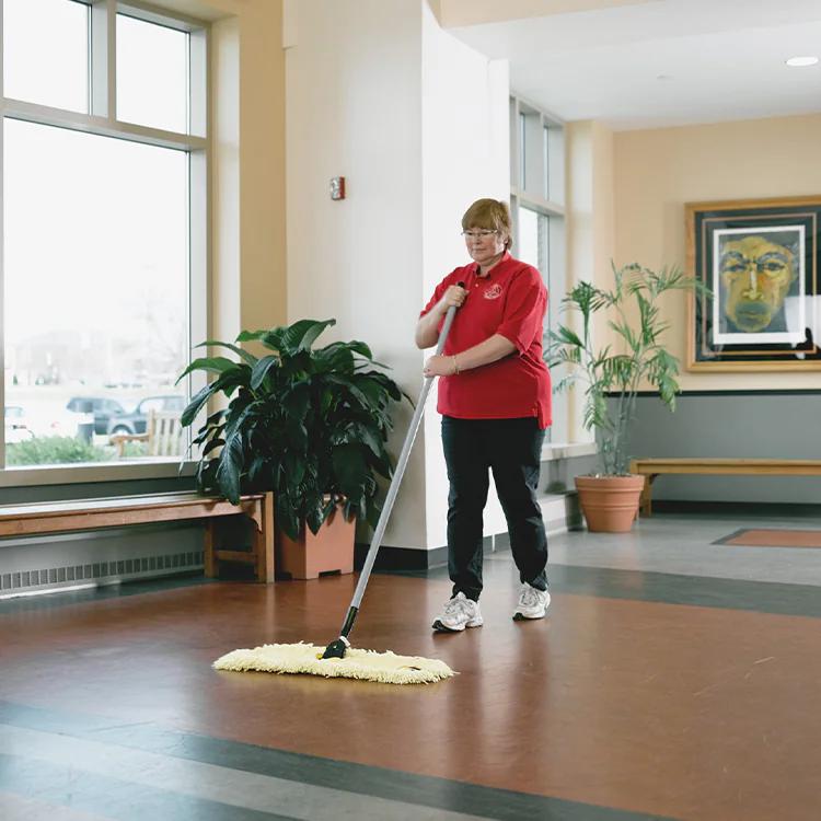 Dụng cụ vệ sinh Sao Việt