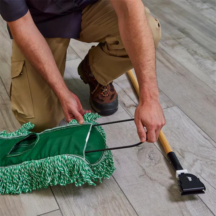 Dụng cụ vệ sinh Sao Việt