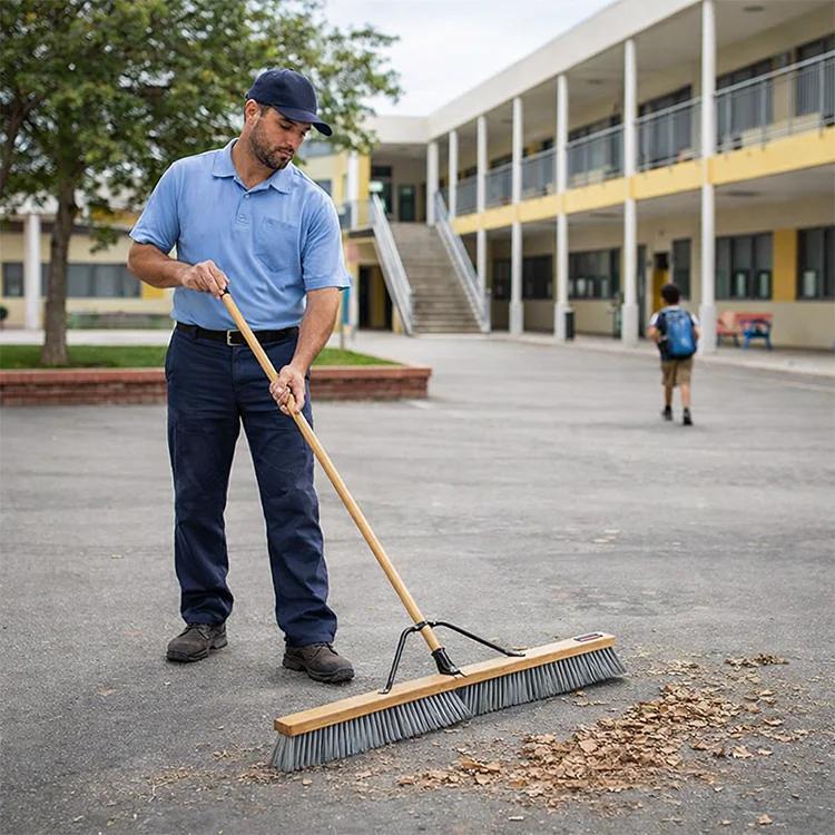 Dụng cụ vệ sinh Sao Việt