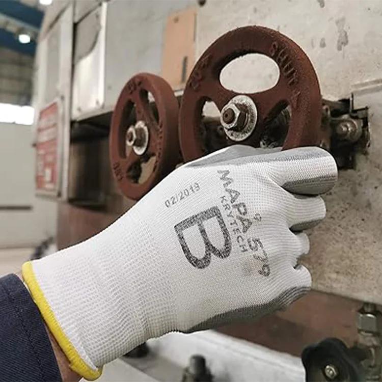 Dụng cụ vệ sinh Sao Việt