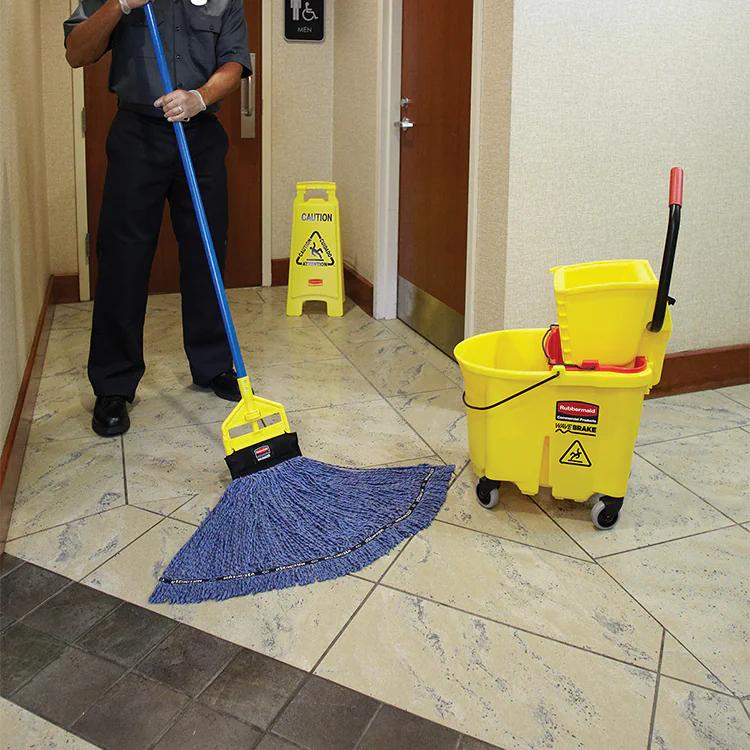 Dụng cụ vệ sinh Sao Việt