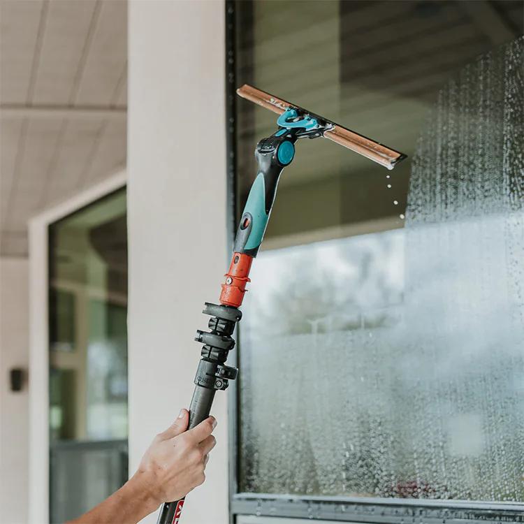 Dụng cụ vệ sinh Sao Việt