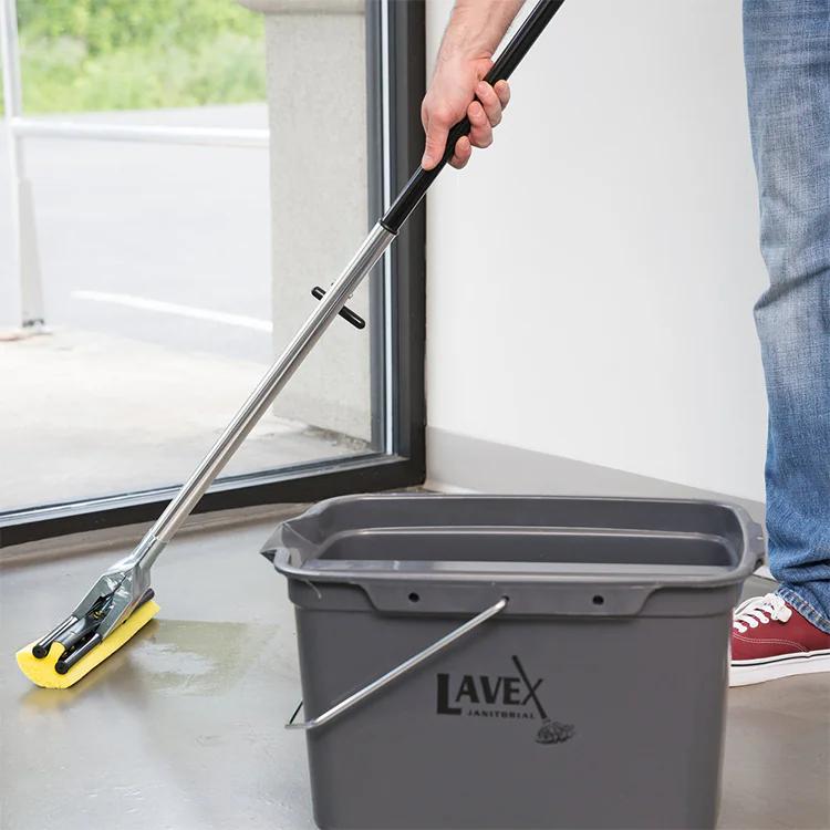 Dụng cụ vệ sinh Sao Việt