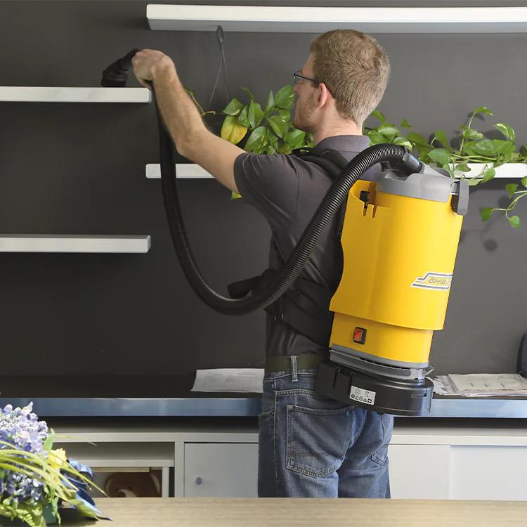 Dụng cụ vệ sinh Sao Việt