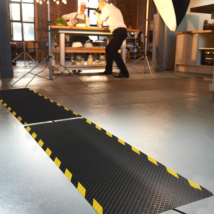 Dụng cụ vệ sinh Sao Việt